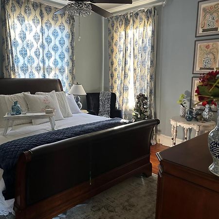 Jenny'S Downtown Hideaway Bed And Breakfast Laurel Exterior photo